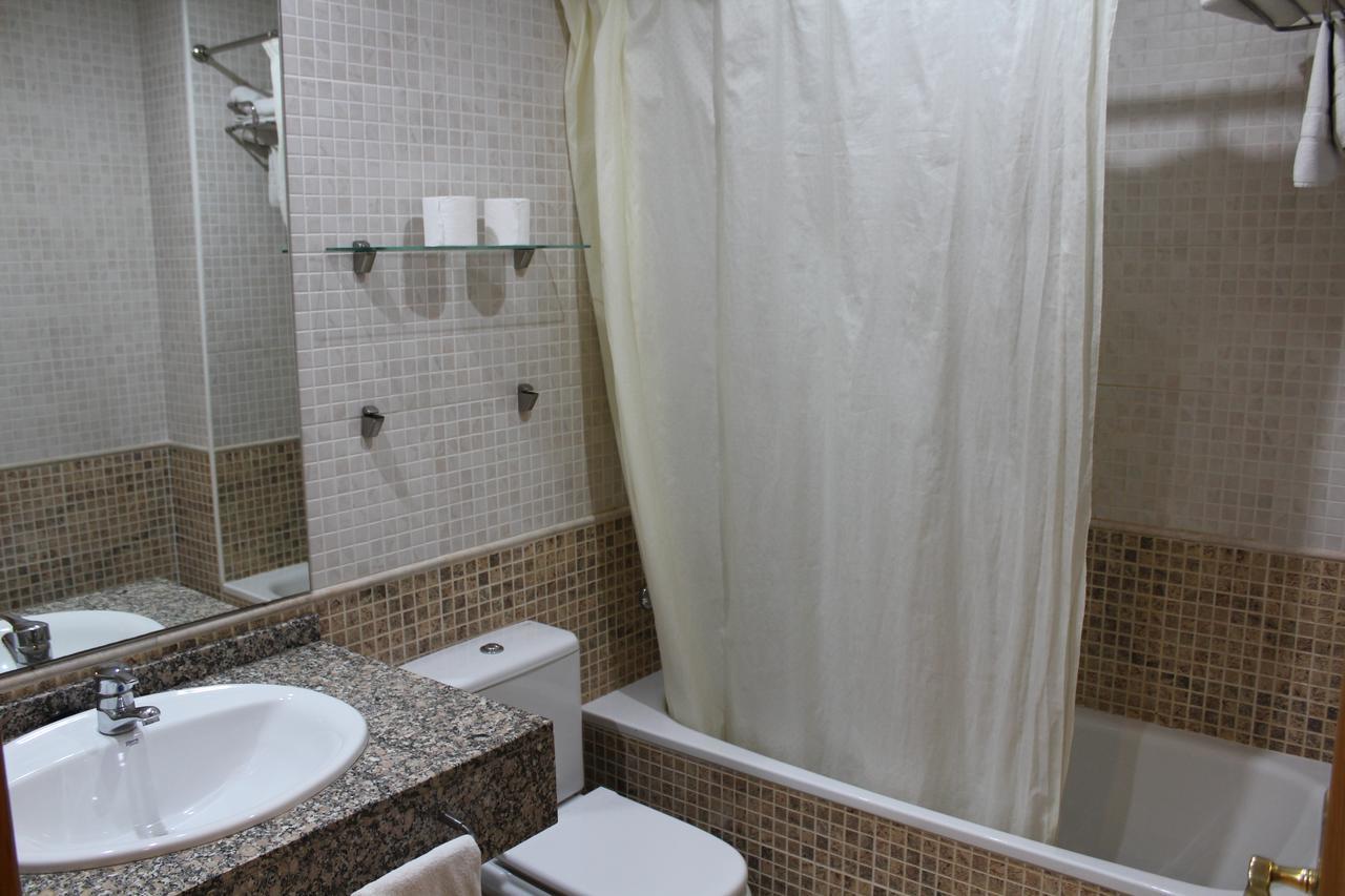 Apartaments St. Jordi Comtal Barcelona Exterior foto